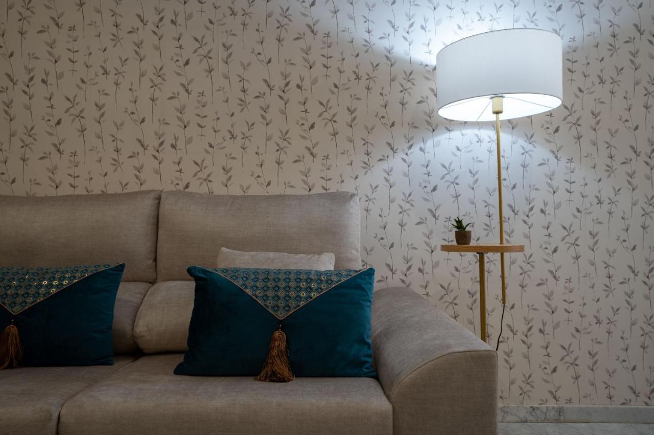 Reina Aixa- Apartamento Centro Granada Esterno foto